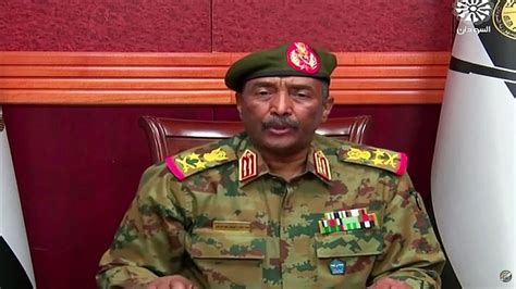 S­u­d­a­n­ ­o­r­d­u­ ­k­o­m­u­t­a­n­ı­:­ ­H­D­K­­n­ı­n­ ­t­ü­m­ ­b­a­n­k­a­ ­h­e­s­a­p­l­a­r­ı­ ­d­o­n­d­u­r­u­l­d­u­